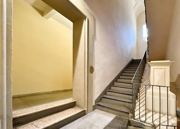 Ur Nest Santo Stefano בולוניה